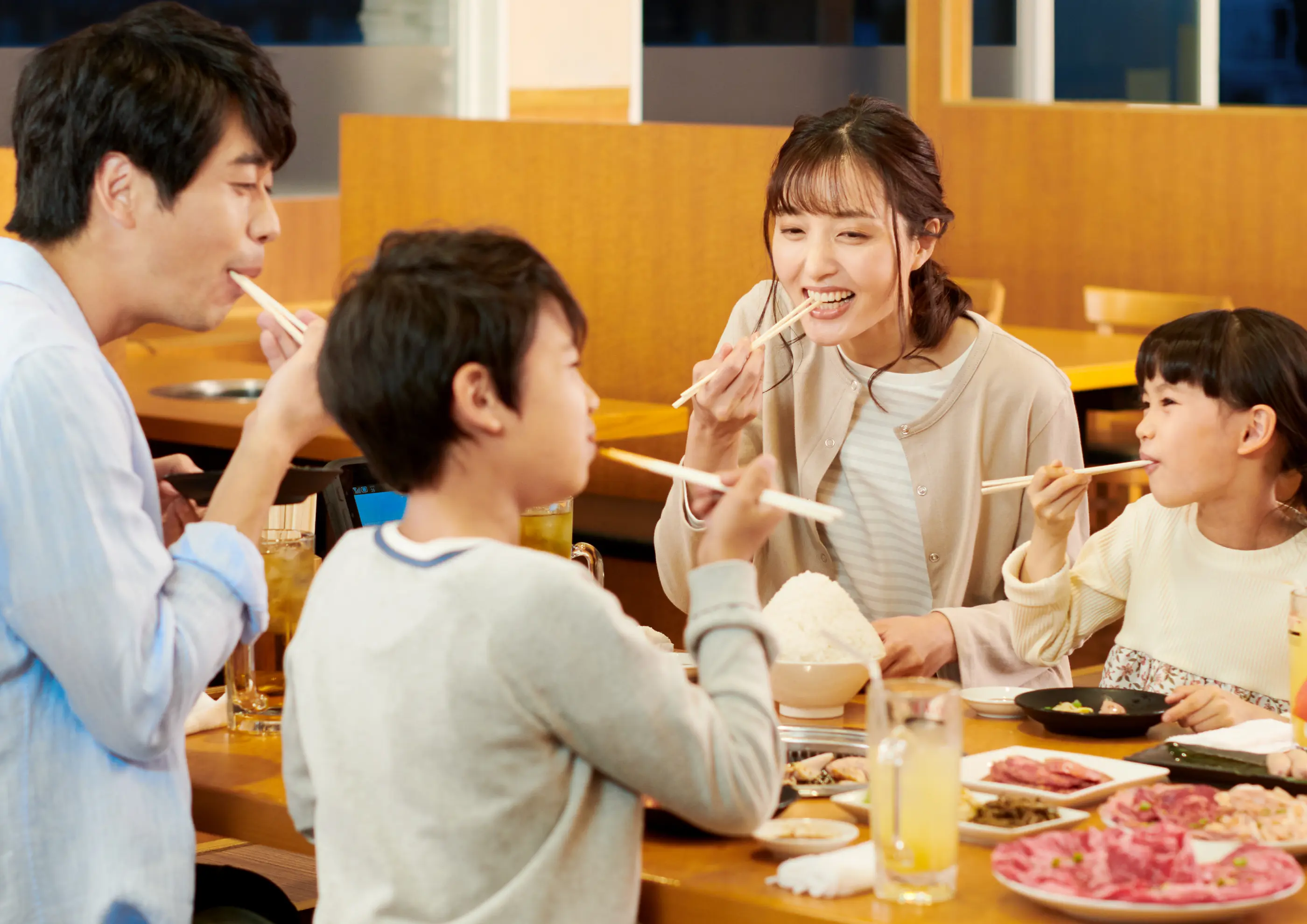 huen コーポレートサイトデザイン｜広島のデザイン事務所 terakoya design